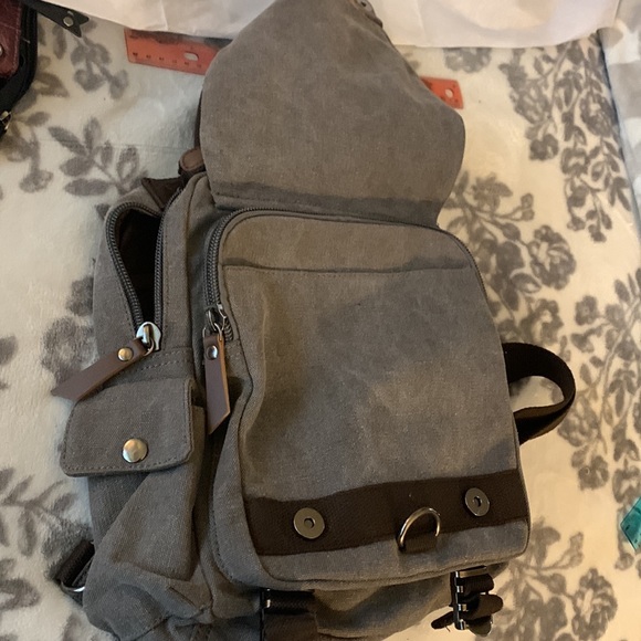 Slingback Backpack - Picture 4 of 5